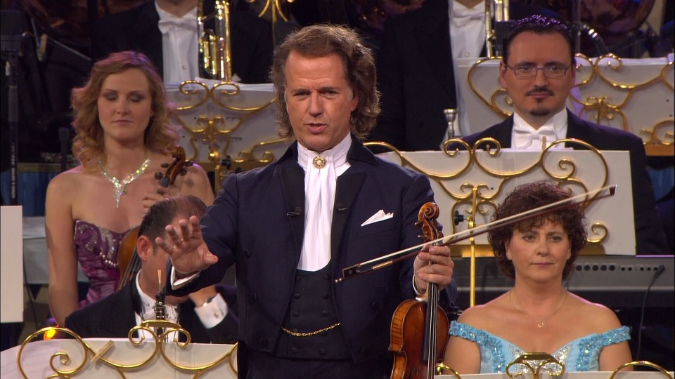 Andre Rieu 安德烈瑞欧 – And The Waltz Goes On (2011) 蓝光原盘1080P [BDMV 41.7G]Blu-ray、古典音乐会、蓝光演唱会10