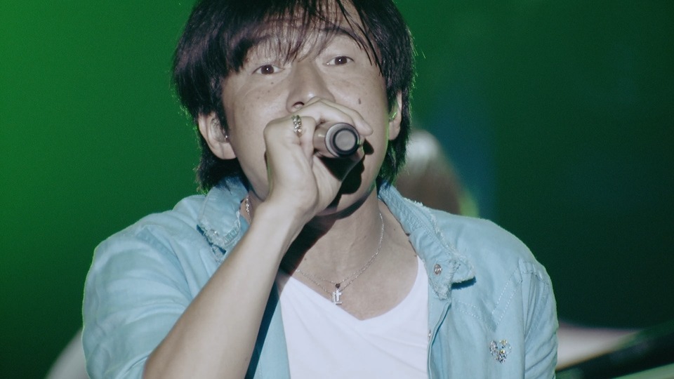 Mr.Children 孩子先生 – [(an imitation) blood orange] Tour (2013) 1080P蓝光原盘 [BDMV 42.1G]Blu-ray、Blu-ray、摇滚演唱会、日本演唱会、蓝光演唱会4