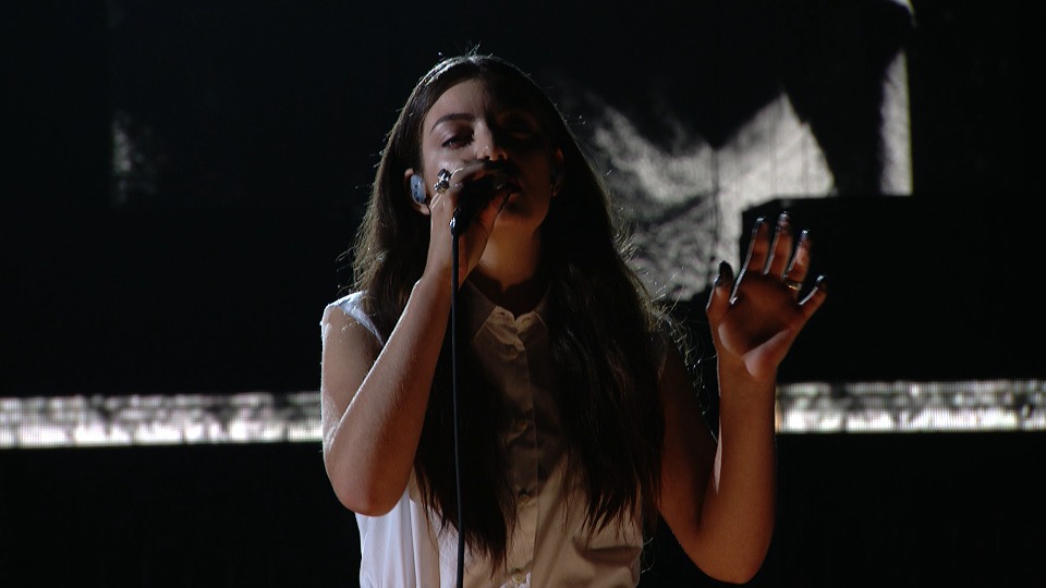 格莱美现场 : Lorde – Royals (56th Grammy Awards) [HDTV 1.91G]