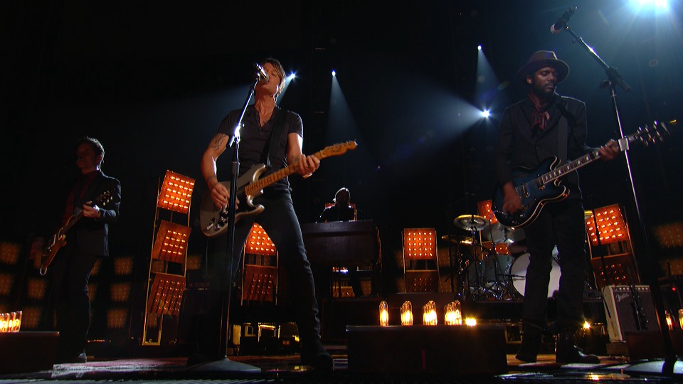 格莱美现场 : Keith Urban & Gary Clark Jr – Cop Car (56th Grammy Awards) [HDTV 1.81G]