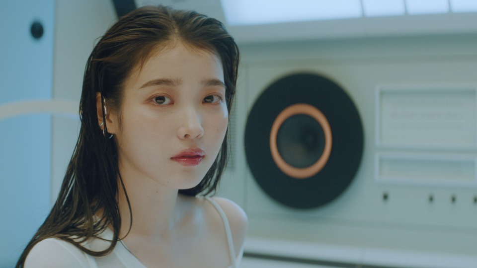 [PR/4K] IU – Eight (官方MV) [ProRes] [2160P 13.0G]