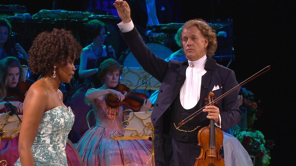 Andre Rieu 安德烈瑞欧 – Happy Birthday! A Celebration of 25 Years of the Johann Strauss Orchestra 马斯特里赫25周年生日音乐会 (2013) 1080P蓝光原盘 [BDMV 34.9G]Blu-ray、古典音乐会、蓝光演唱会8