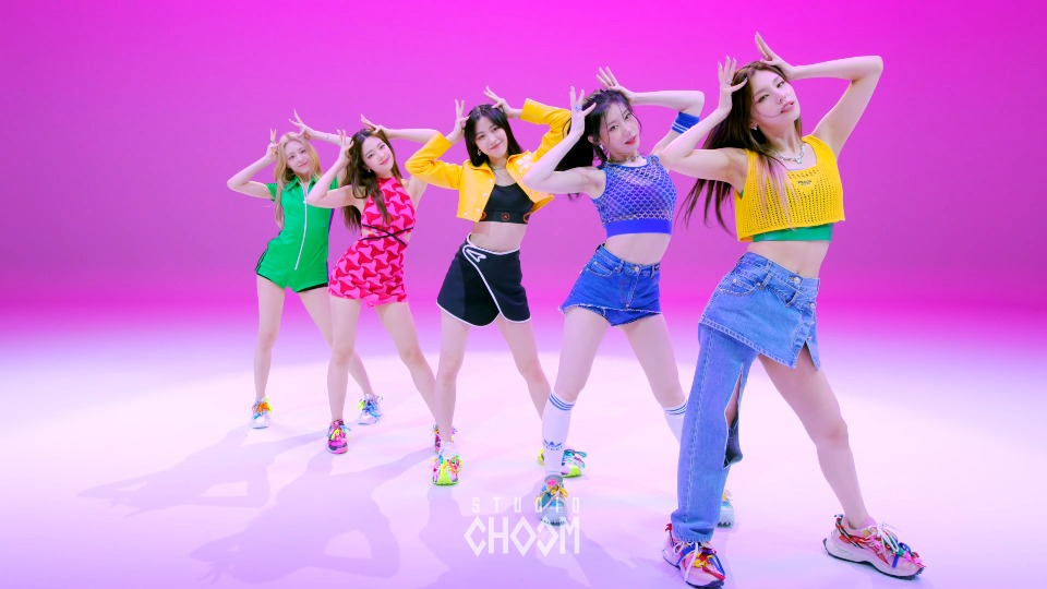 [4K] ITZY – SNEAKERS [Studio CHOOM] (舞蹈版MV) [2160P 453M]