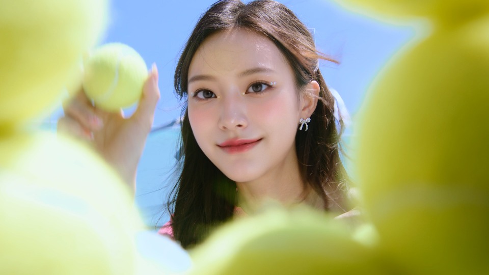 [4K] suvi – SUNCREAM (Bugs!) (官方MV) [2160P 1.23G]