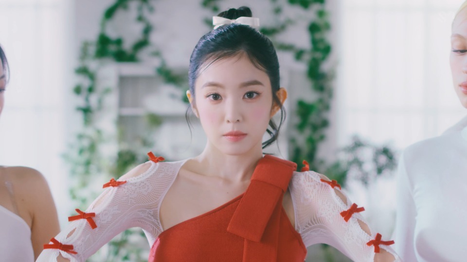 [4K] IRENE – Like A Flower (Performance Video) (Bugs!) (官方MV) [2160P 1.33G]